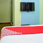 Oyo 297 Elmark Hotel