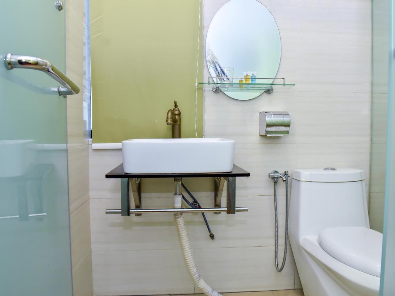 Hotel Oyo 297 Elmark Hotel Johor Bahru
