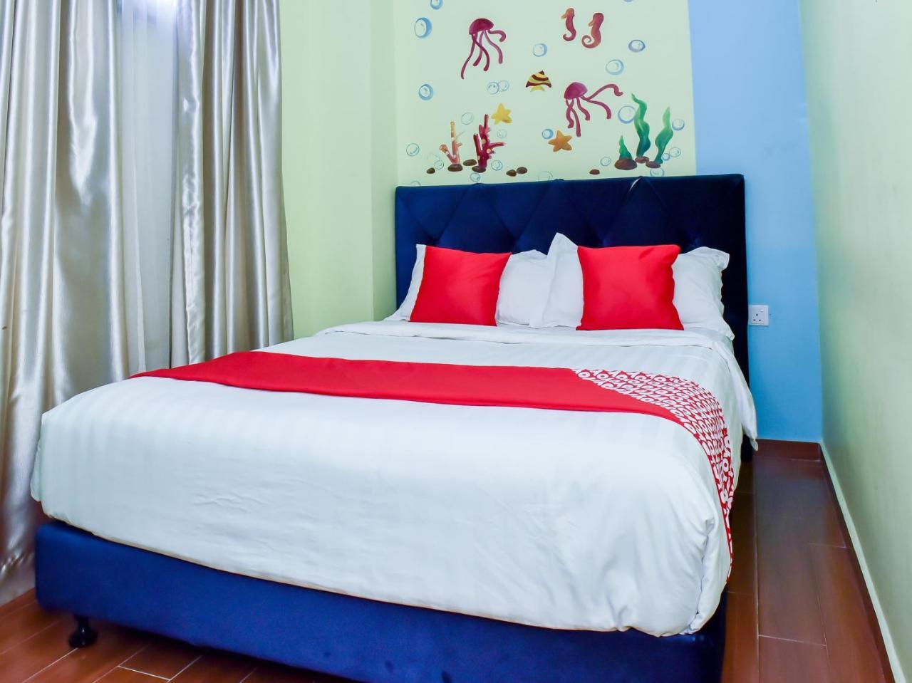 Oyo 297 Elmark Hotel Hotel 3*